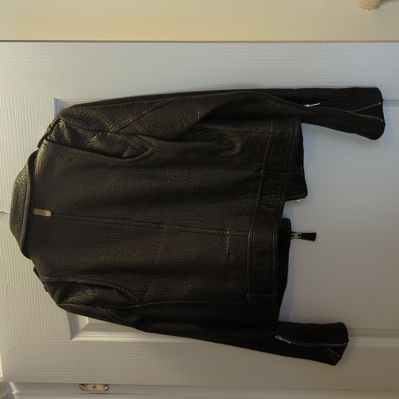 MACKAGE exclusive to Aritzia Black pebbled Leather jacket - Picture 9 of 9
